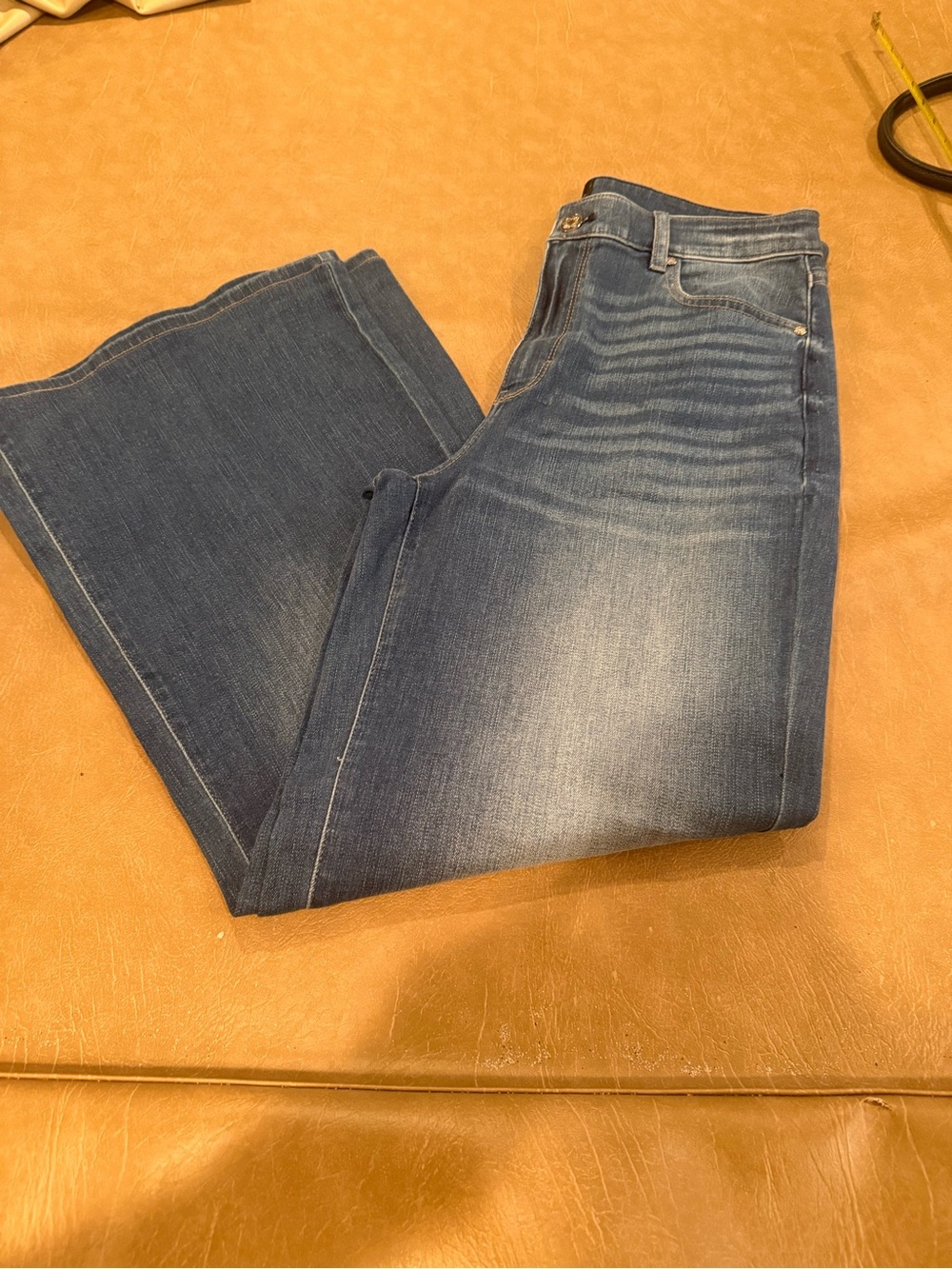 Women's Blue Mid-Rise Wide Leg Jeans